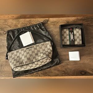 Y2K GUCCI Pochette Boat Shoulder Monogram Canvas Bag Dust Bag Matching Wallet